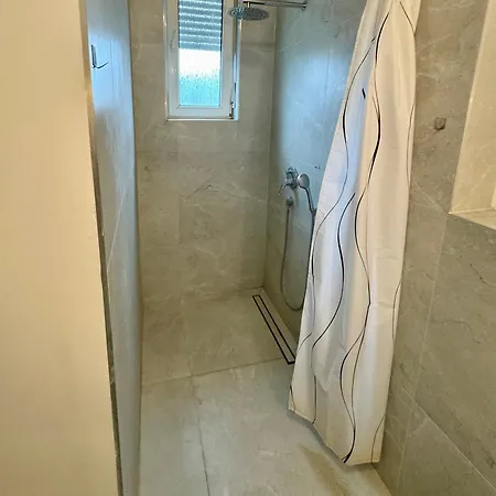 2 Zkb In Buga - Küche - Parken Apartamento Mannheim